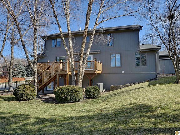 4th image of 4022 N 159th St