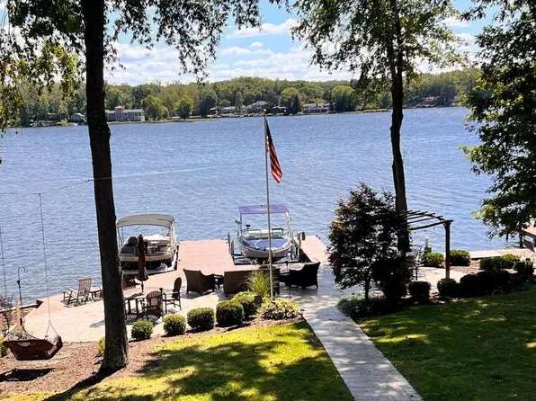 614 Cornwallis Ave, Locust Grove, VA 22508