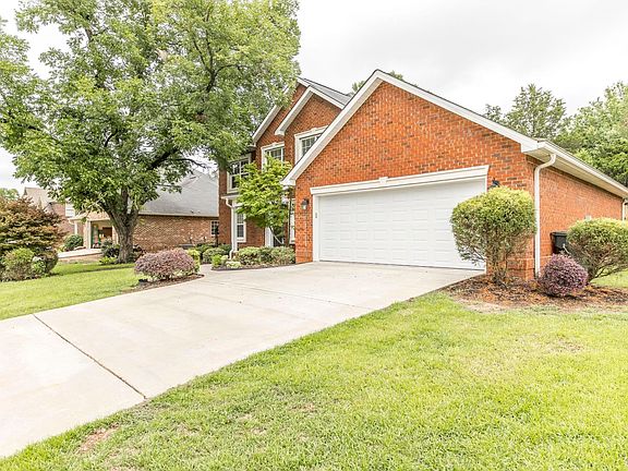 4th image of 108 Cheshire Dr