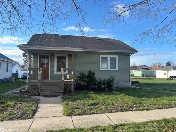 2716 Avenue K, Fort Madison, IA 52627