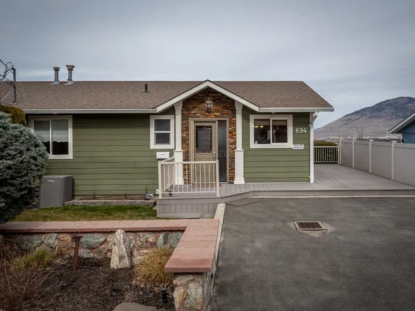 694&696 Lombard St, Kamloops, BC V2C 1B5