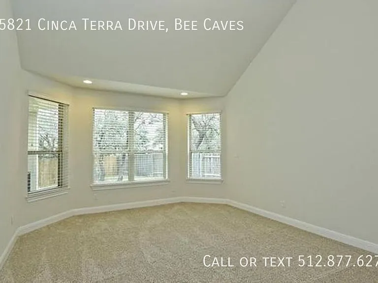 15821 Cinca Terra Dr — Photo 7