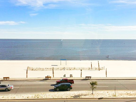 4th image of 1200 Beach Dr
