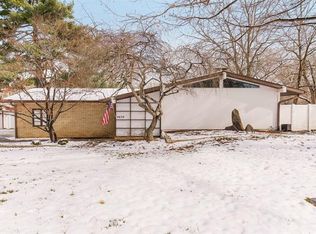 9639 Chadwick Dr, Leawood, KS 66206