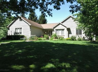 2785 River Pointe Dr, Holt, MI 48842