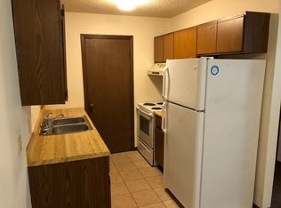 1108 Meridian Hts Dr, Eau Claire, WI 54703