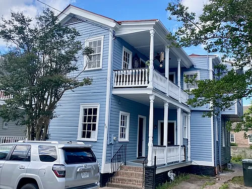 68 Ashe St Photo 1