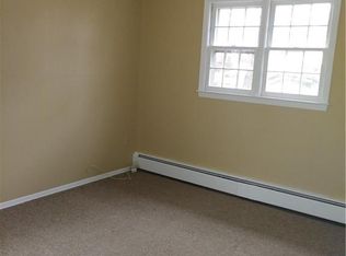 5 Brookridge Ct, Valley Cottage, NY 10989