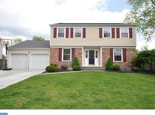 5 Willow Ridge Rd, Marlton, NJ 08053