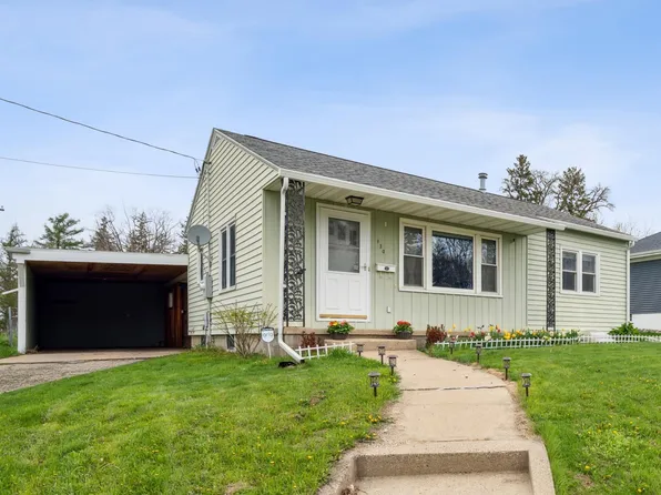 130 E 8th St, Zumbrota, MN 55992