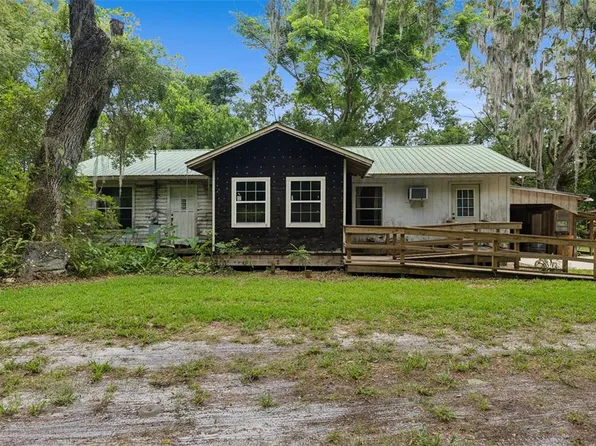 1555 Church St, Pierson, FL 32180