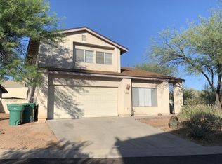 8070 N Streamside Ave, Tucson, AZ 85741