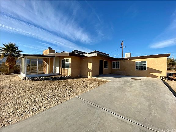 2nd image of 6124 Smoke Tree Cir