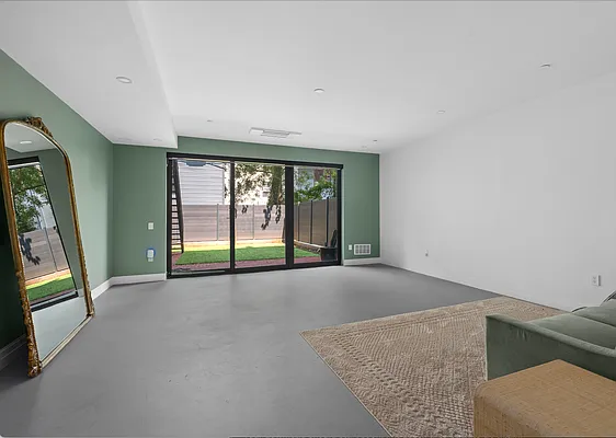 Living room, photo 4