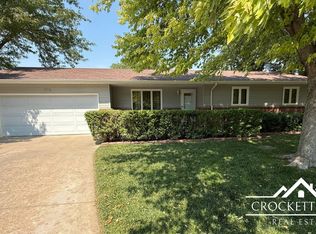 1113 Kingsbury Rd, Garden City, KS 67846