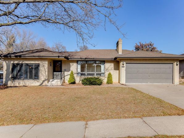 1627 Wilson Ave Saint Paul Mn 55106 Zillow