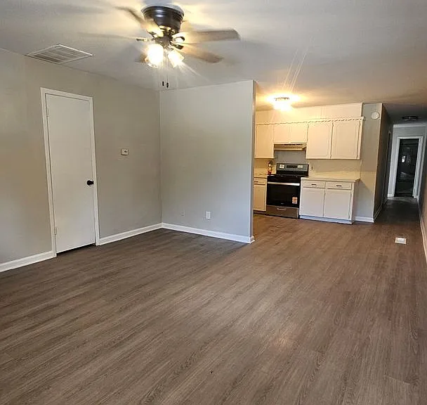 Broadway Apartments in Rose District — Photo 5