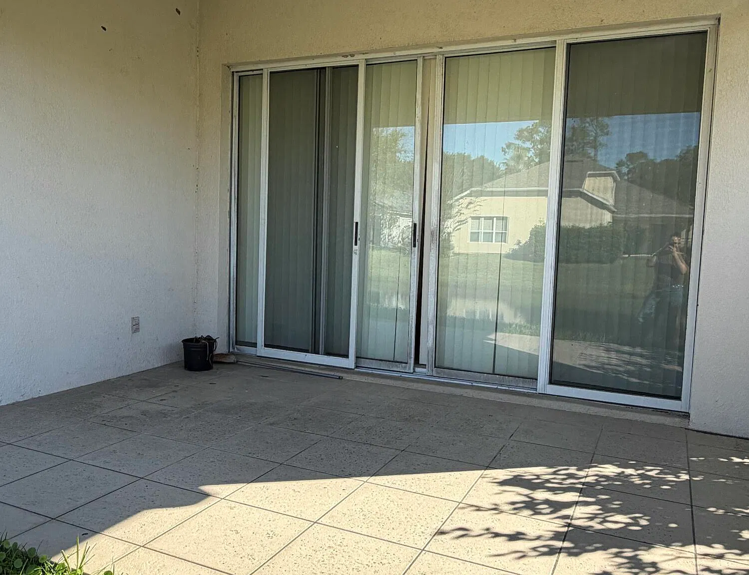 4 bed, 2.0 bath, 2229 sqft, $2,600 — Photo 3