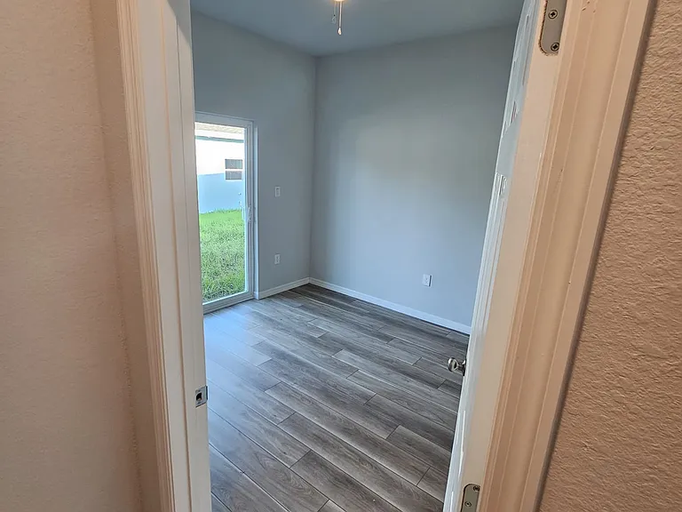 1431 Las Villas Blvd — Photo 6