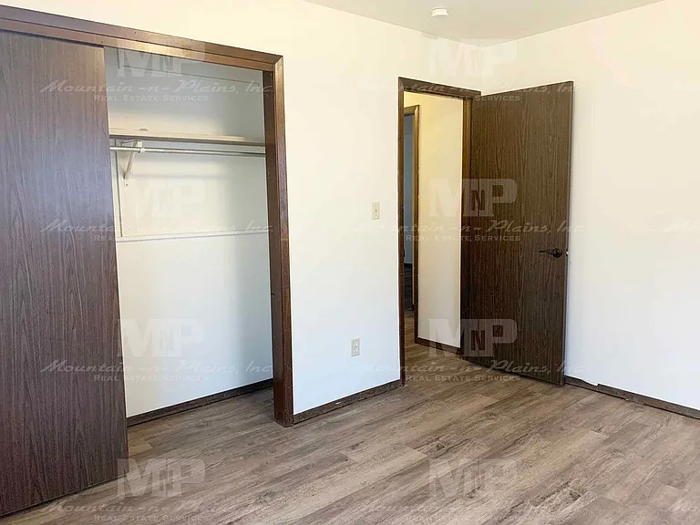1729 Palm Dr #B — Photo 9