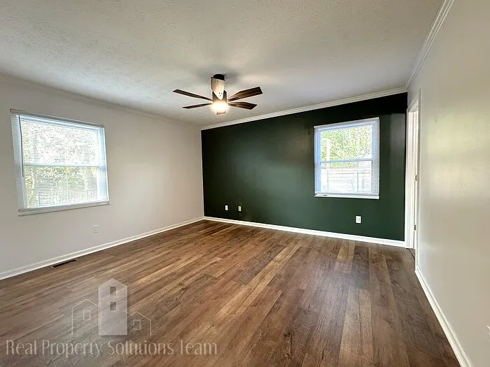 1213 Tillicum Dr — Photo 17