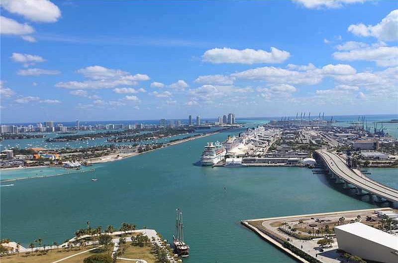 1st image of 900 Biscayne Blvd APT 4106