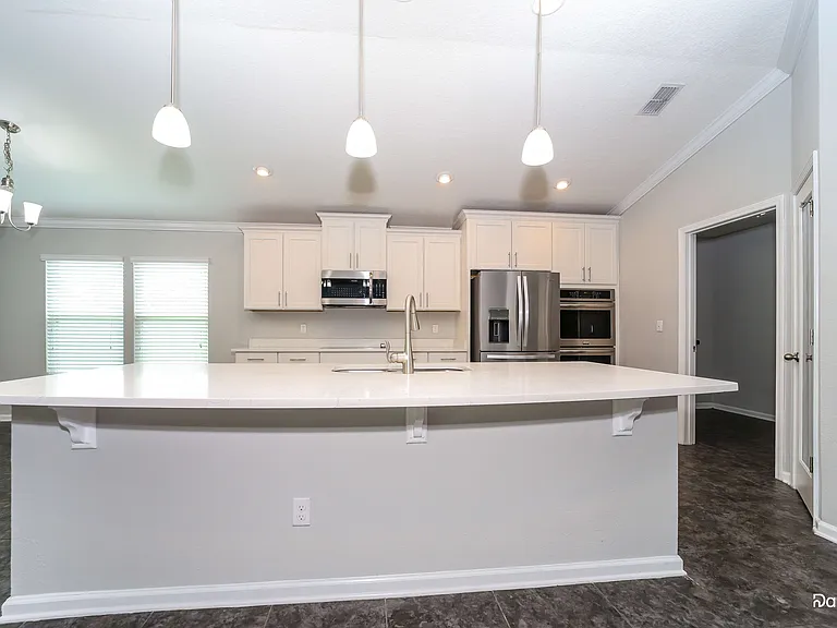 12385 Sacha Rd — Photo 3