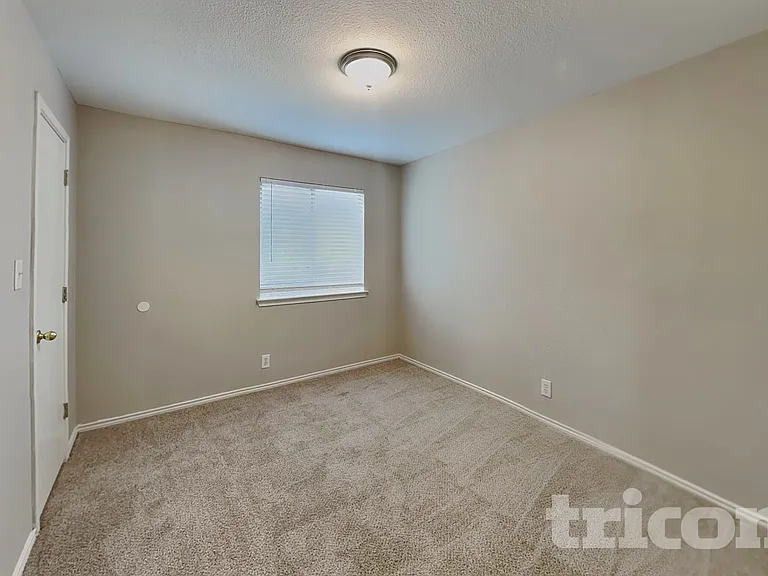16019 Dominic Pl — Photo 11