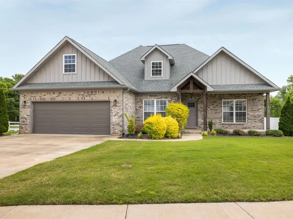 55 Rolling Brook Dr, Rogersville, AL 35652