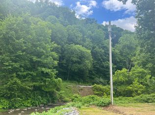 0 Walnut Ln, Harlan, KY 40831