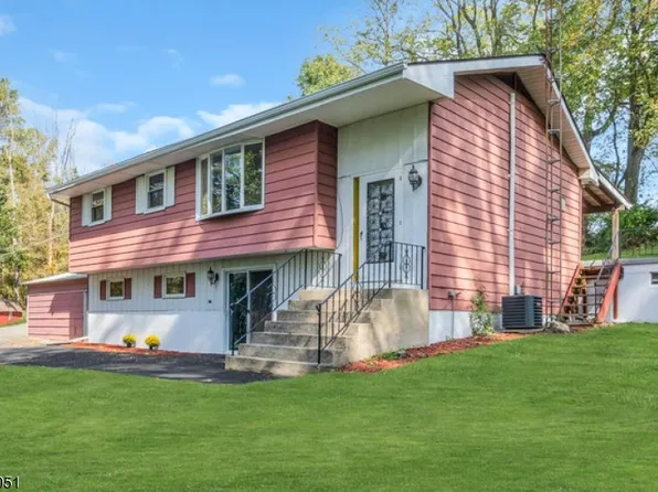617 Carpentersville Rd, Pohatcong Twp., NJ 08865