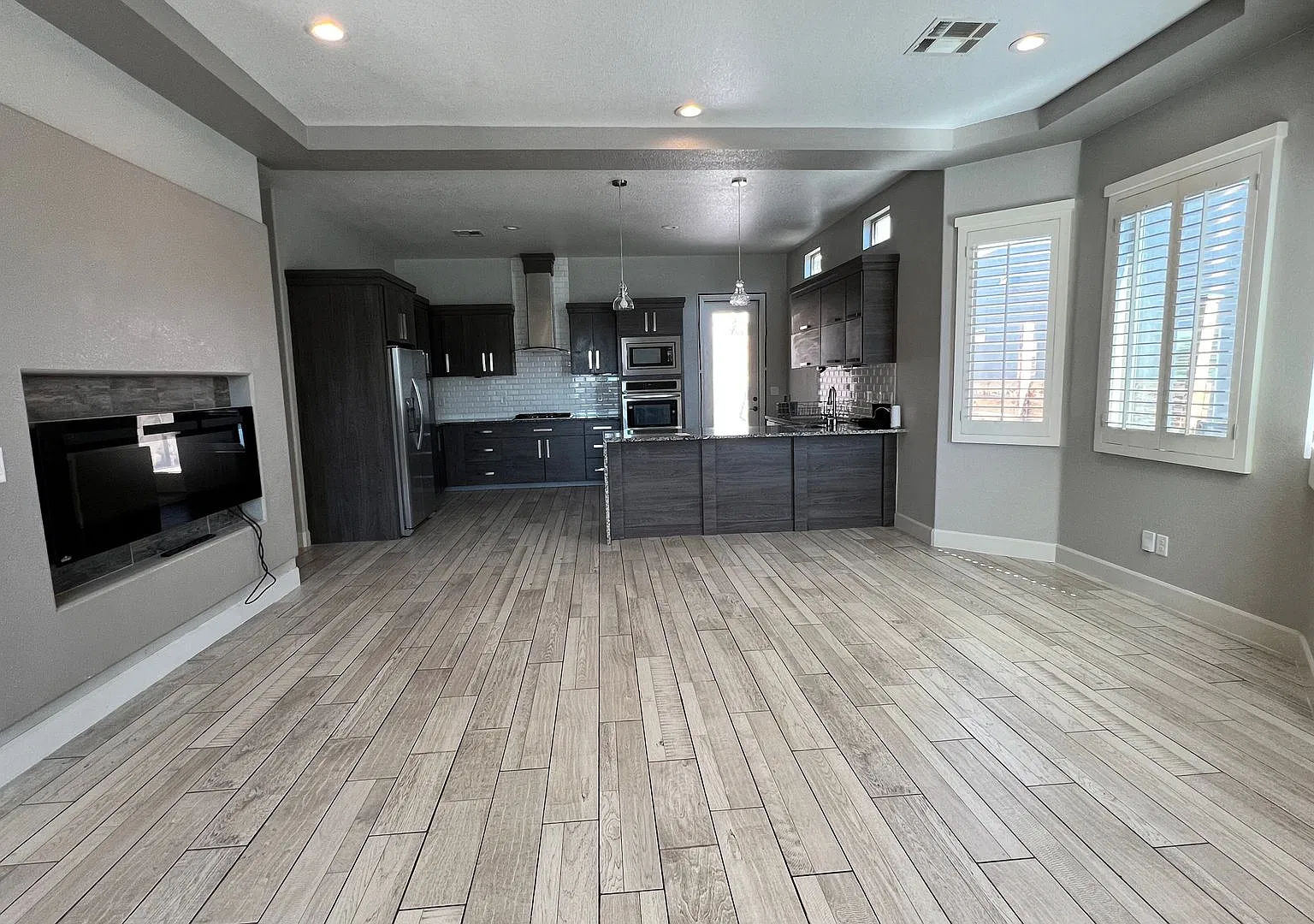 East Side 4 Bedroom Home — Photo 3