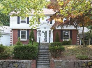 151 Wallis Rd, Brookline, MA 02467