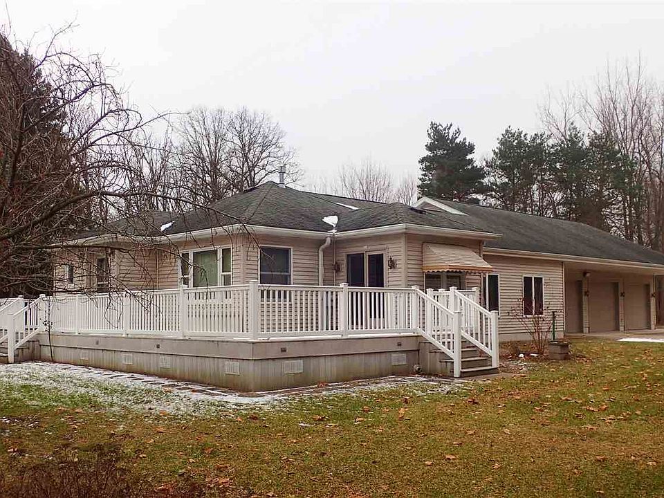 1st image of 3546 Kawkawlin River Dr