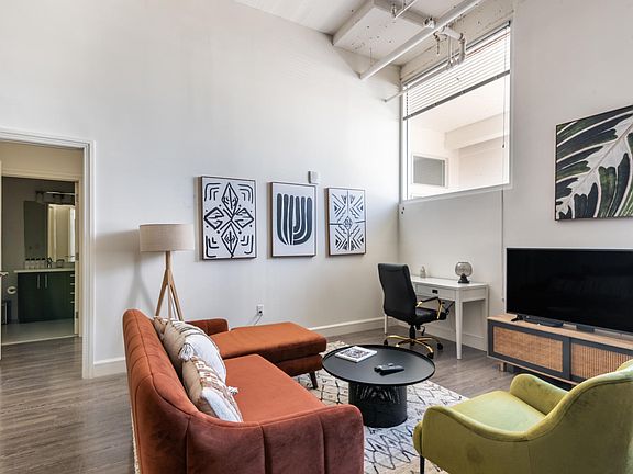 3rd image of 326 Fern St APT 512