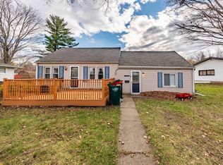 221 W Everettdale Ave, Lansing, MI 48910