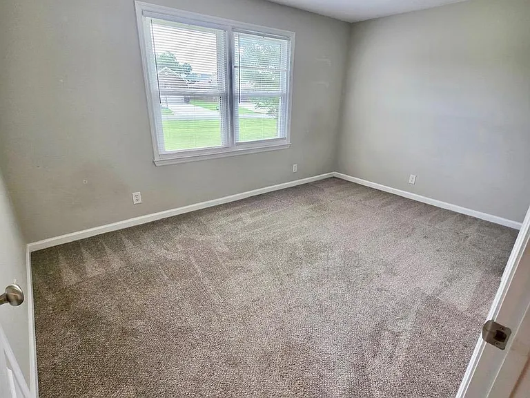 17439 Morgan Dr — Photo 18