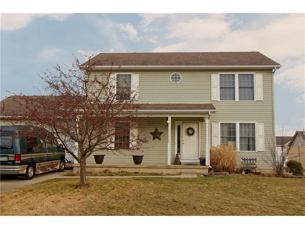 1365 Winchester Dr photo 1