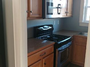 316 Peckham St #3, Fall River, MA 02724
