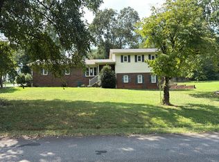 302 Ridgewood St, Easley, SC 29642