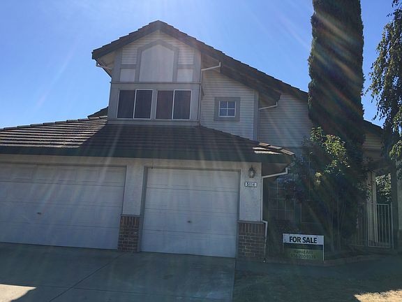 2nd image of 5114 Surreyglen Way