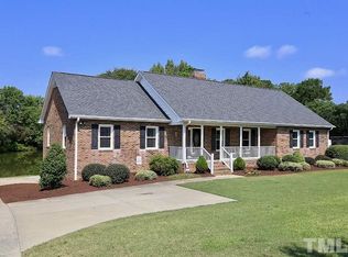 5108 Westminster Ln, Fuquay Varina, NC 27526
