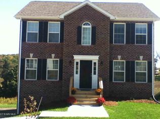1609 Bold Springs Cir, Blacksburg, VA 24060