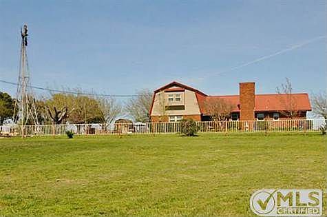 1st image of 2507 Howell Dr