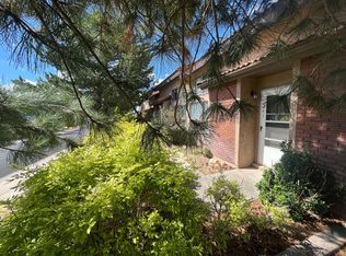 341 E D L Sargent Dr, Cedar City, UT 84721