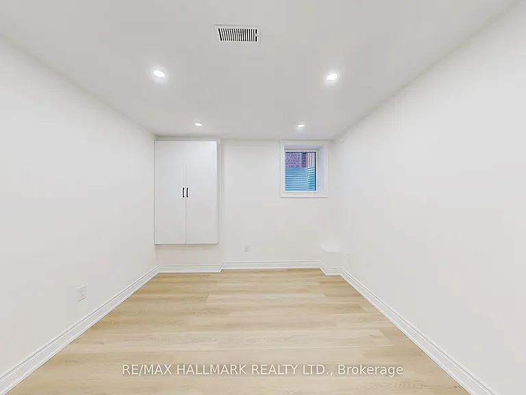 534 Coronation Rd #BASEMENT — Photo 26