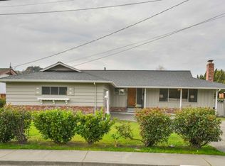 818 Vaqueros Ave, Rodeo, CA 94572