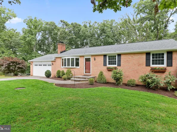 2424 Houcks Mill Rd, Monkton, MD 21111