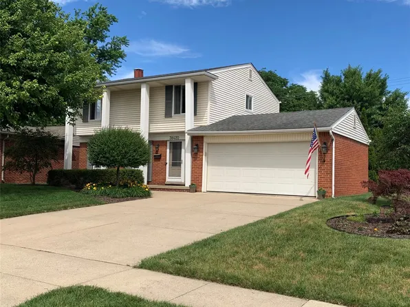 38420 Mason St, Livonia, MI 48154