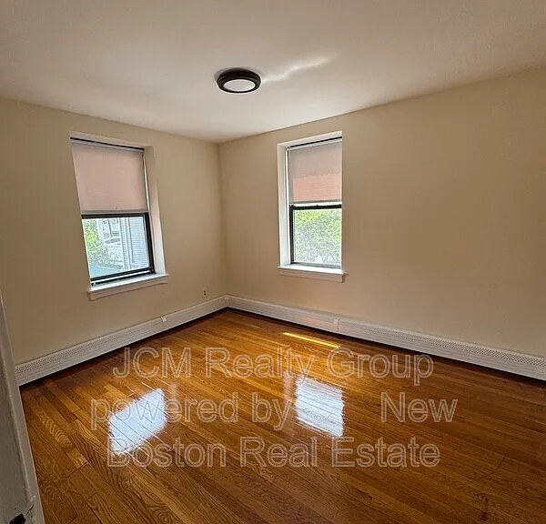 11 Victory Rd — Photo 5